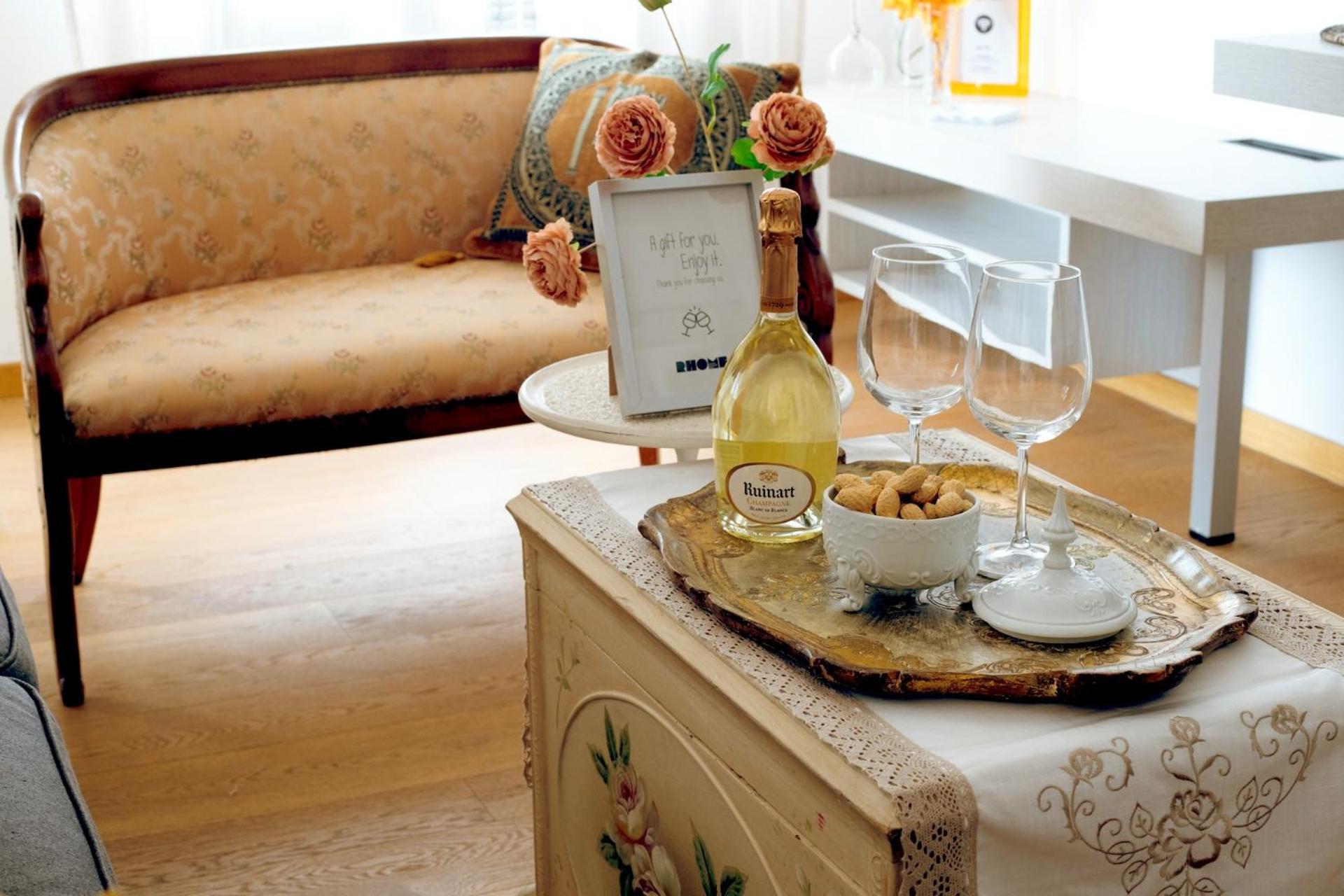 Rhome - Luxury Sharing *